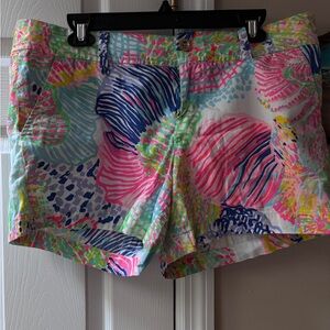 Lilly Pulitzer Callahan shorts size 12